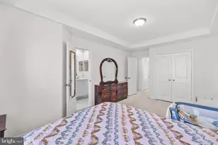 8135 Dove Cottage Ct, Lorton, VA 22079 - Photo 9