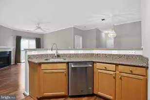 5142 Brittney Elyse Cir, Centreville, VA 20120 - Photo 7