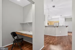 5142 Brittney Elyse Cir, Centreville, VA 20120 - Photo 13