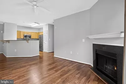 5142 Brittney Elyse Circle #J, Centreville, VA 20120 - Photo 3