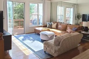 6137 Manchester Park Cir, Alexandria, VA 22310 - Photo 5