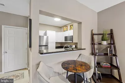 1712 Lake Shore Crest Drive #14, Reston, VA 20190 - Photo 7