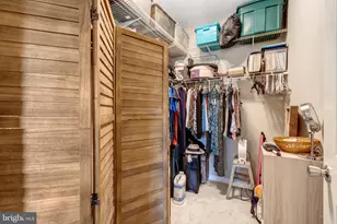 1712 Lake Shore Crest Dr, Reston, VA 20190 - Photo 17