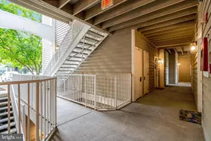 1712 Lake Shore Crest Dr, Reston, VA 20190 - Photo 19