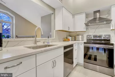 7598 Lakeside Village Drive, Falls Church, VA 22042 - Photo 11