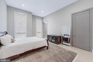 908 Walker Rd, Great Falls, VA 22066 - Photo 23