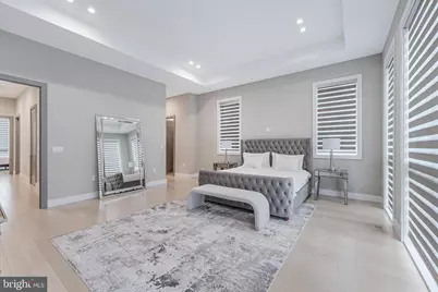 908 Walker Road, Great Falls, VA 22066 - Photo 27