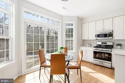 4077 Britwell Place, Fairfax, VA 22033 - Photo 9