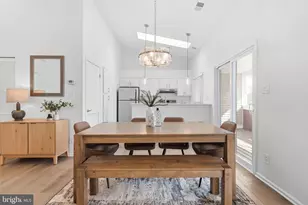 12940 Grays Pointe Rd, Fairfax, VA 22033 - Photo 9