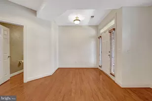 120 Fortnightly Blvd, Herndon, VA 20170 - Photo 7