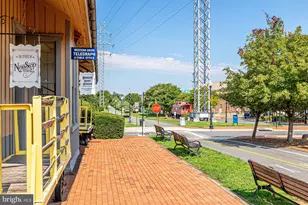 120 Fortnightly Blvd, Herndon, VA 20170 - Photo 75