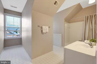 120 Fortnightly Boulevard, Herndon, VA 20170 - Photo 49