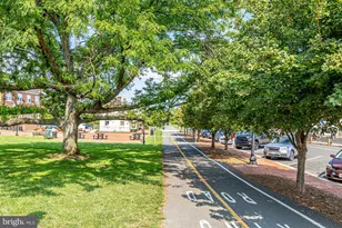 120 Fortnightly Blvd, Herndon, VA 20170 - Photo 73