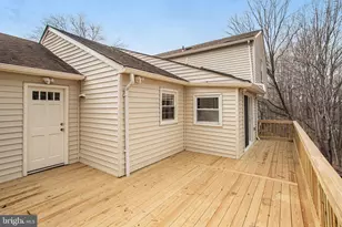 9824 Fosbak Dr, Vienna, VA 22182 - Photo 51