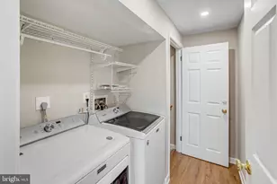 9824 Fosbak Dr, Vienna, VA 22182 - Photo 19