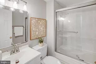 9824 Fosbak Dr, Vienna, VA 22182 - Photo 31