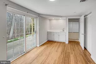 9824 Fosbak Dr, Vienna, VA 22182 - Photo 45