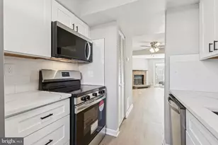 8545 Blue Rock Ln, Lorton, VA 22079 - Photo 19