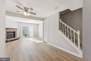 8545 Blue Rock Ln, Lorton, VA 22079 - Photo 9