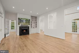 1404 Wynhurst Ln, Vienna, VA 22182 - Photo 15