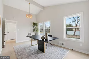 2408 William and Mary Dr, Alexandria, VA 22308 - Photo 13