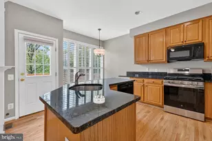 7502 Shirley Hunter Way, Alexandria, VA 22315 - Photo 11