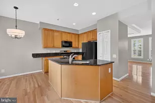 7502 Shirley Hunter Way, Alexandria, VA 22315 - Photo 9
