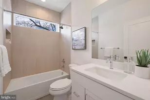 4038 Doveville Ln, Fairfax, VA 22032 - Photo 49