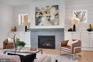 4038 Doveville Ln, Fairfax, VA 22032 - Photo 9