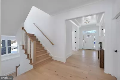 4038 Doveville Lane, Fairfax, VA 22032 - Photo 9