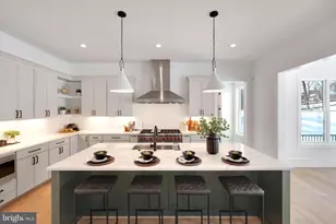 4038 Doveville Ln, Fairfax, VA 22032 - Photo 7