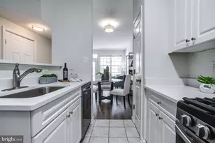 2664 Manhattan Pl, Vienna, VA 22180 - Photo 33