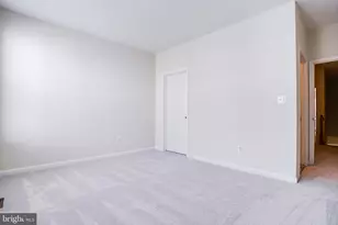 2664 Manhattan Pl, Vienna, VA 22180 - Photo 7