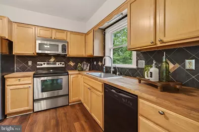 12405 Myterra Way, Herndon, VA 20171 - Photo 13