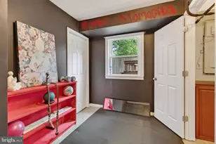 12405 Myterra Way, Herndon, VA 20171 - Photo 35