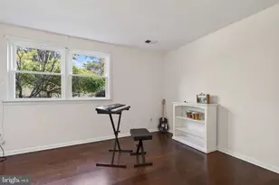 12405 Myterra Way, Herndon, VA 20171 - Photo 31