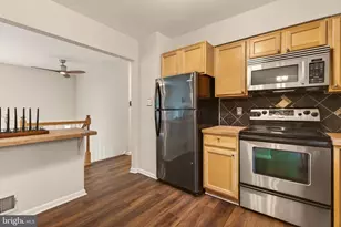12405 Myterra Way, Herndon, VA 20171 - Photo 17