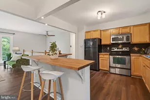 12405 Myterra Way, Herndon, VA 20171 - Photo 13