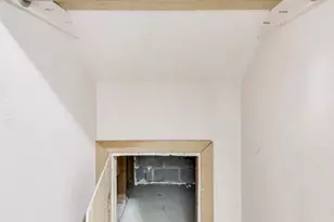 5300 Easton Dr, Springfield, VA 22151 - Photo 41