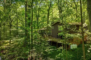 7818 Georgetown Pike, McLean, VA 22102 - Photo 9