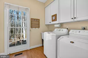 11732 Saddle Crescent Cir, Oakton, VA 22124 - Photo 61