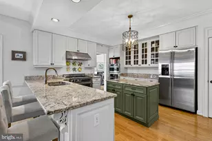 11732 Saddle Crescent Cir, Oakton, VA 22124 - Photo 19