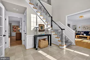 11732 Saddle Crescent Cir, Oakton, VA 22124 - Photo 7