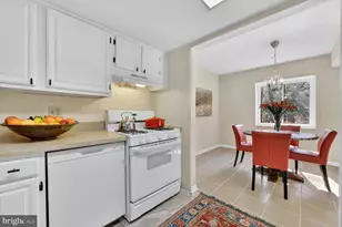 1407 Northgate Square, Reston, VA 20190 - Photo 9