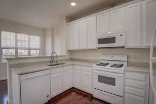 13510 Turquoise Ln, Herndon, VA 20170 - Photo 19