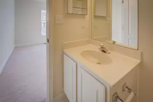 13510 Turquoise Ln, Herndon, VA 20170 - Photo 47