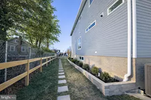 2613 Beacon Hill Rd, Alexandria, VA 22306 - Photo 65