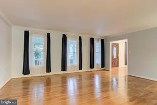 7504 Mullingar Ct, Springfield, VA 22153 - Photo 5