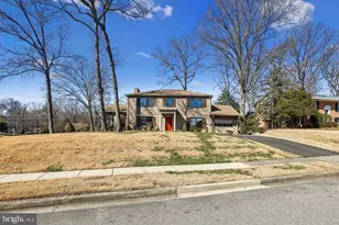 8410 Stockade Dr, Alexandria, VA 22308 - Photo 3