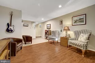 12167 Eddyspark Dr, Herndon, VA 20170 - Photo 41